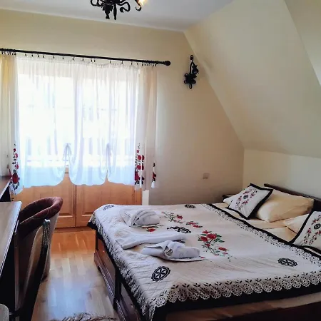 Tatrzanski Zomecek 住宿加早餐酒店