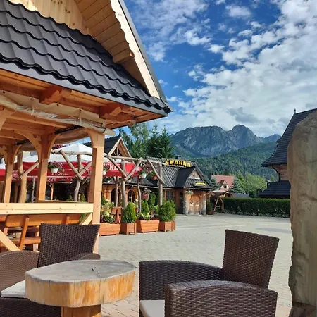 Tatrzanski Zomecek 住宿加早餐酒店