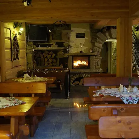 住宿加早餐酒店 Tatrzanski Zomecek