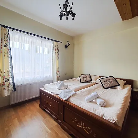 Tatrzanski Zomecek Bed & Breakfast