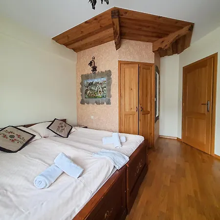 Tatrzanski Zomecek Bed & Breakfast 3*