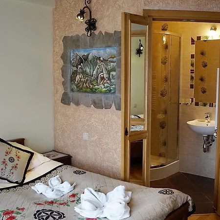 Tatrzanski Zomecek 住宿加早餐酒店 3*