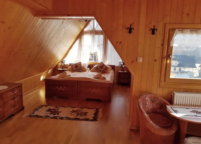 Tatrzanski Zomecek Bed & Breakfast 3*